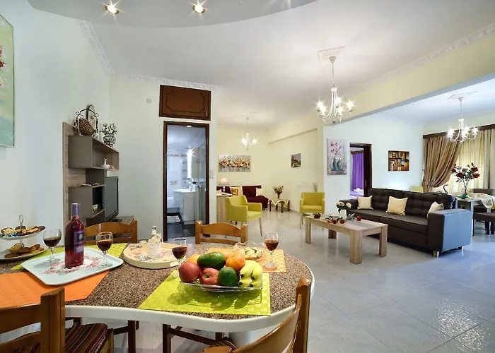 Aristea\'S Apartment
