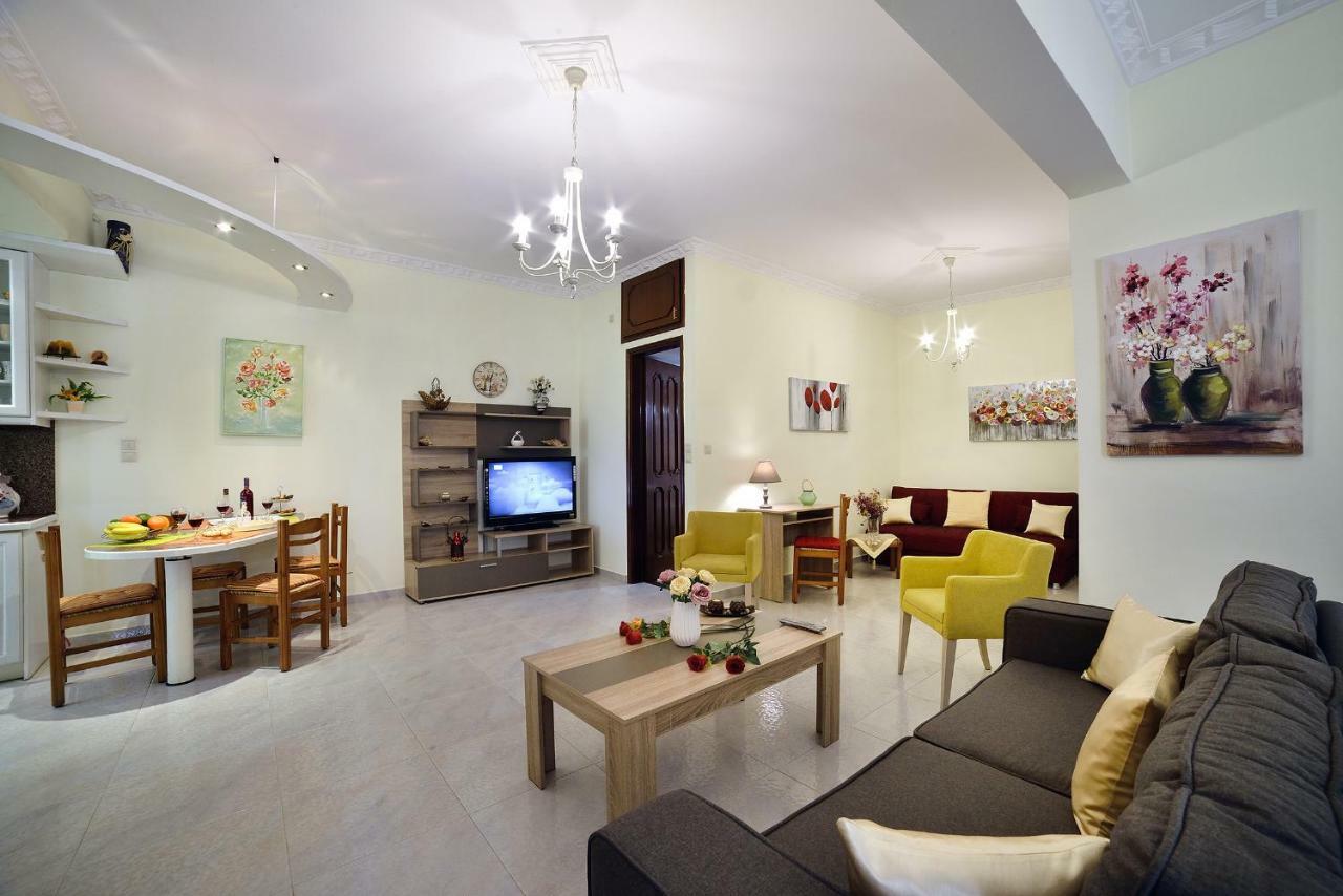 Aristea's Apartment *